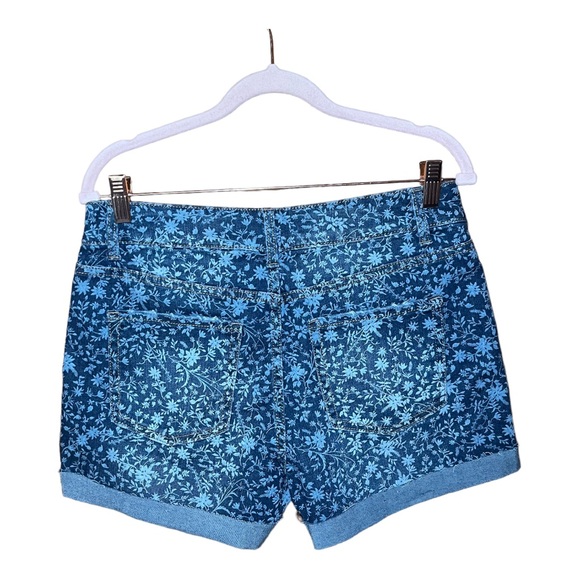 TIME AND TRU Mid Rise Floral Denim Shorts 8 NWOT - Picture 5 of 7